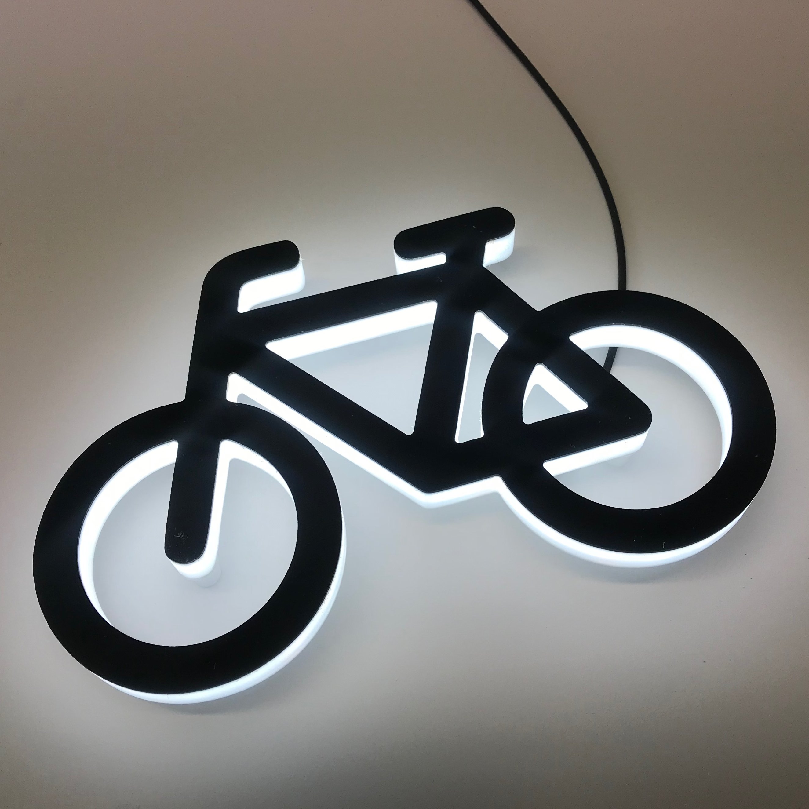 led letter logo fietsenmaker